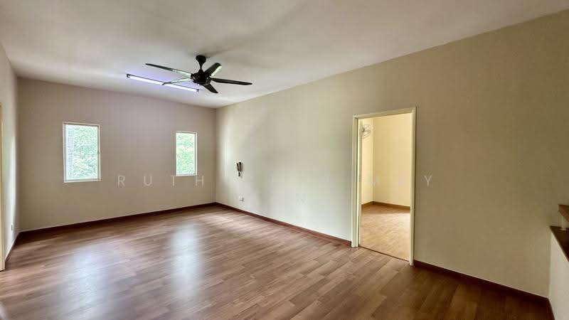 Terraced House for Sale in Mont Kiara (Kuala Lumpur) - Ruth Chin May Lan - Living Room - PropertyGuru.com.my
