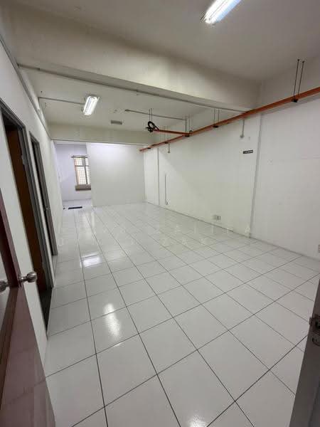 Shop / Office for Rent in Taman Sri Andalas (Klang) - Noor Zalifa Binti Zakaria - Interior - PropertyGuru.com.my