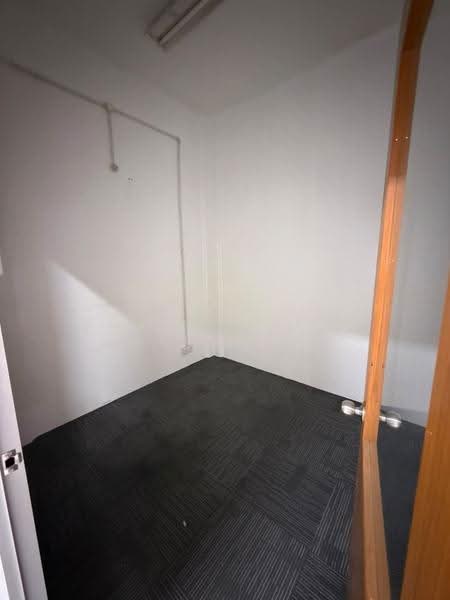 Shop / Office for Rent in Taman Sri Andalas (Klang) - Noor Zalifa Binti Zakaria - Interior - PropertyGuru.com.my