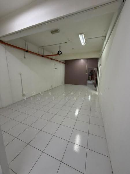Shop / Office for Rent in Taman Sri Andalas (Klang) - Noor Zalifa Binti Zakaria - Interior - PropertyGuru.com.my
