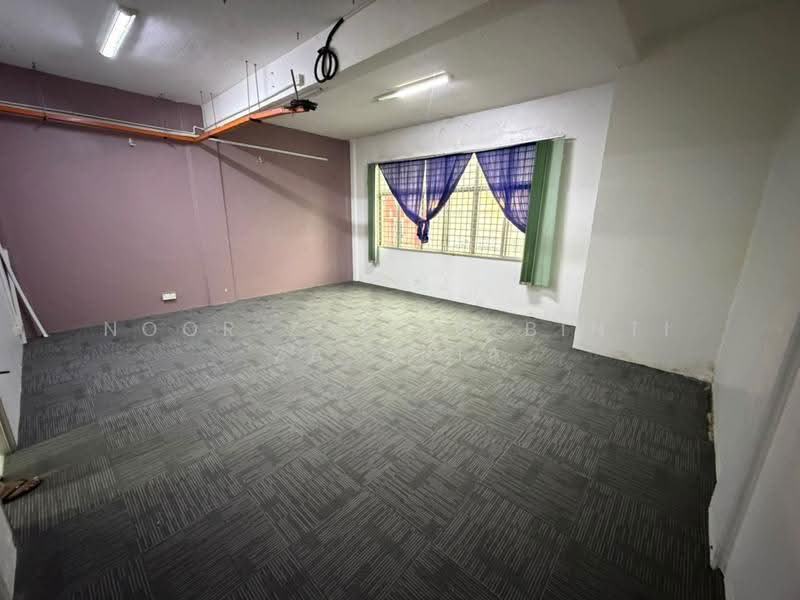 Shop / Office for Rent in Taman Sri Andalas (Klang) - Noor Zalifa Binti Zakaria - Interior - PropertyGuru.com.my
