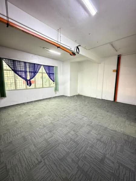 Shop / Office for Rent in Taman Sri Andalas (Klang) - Noor Zalifa Binti Zakaria - Interior - PropertyGuru.com.my