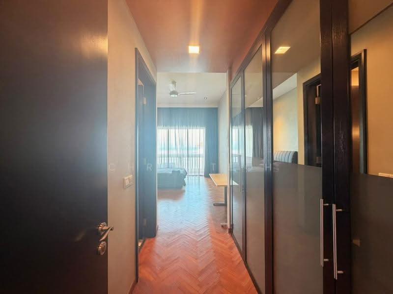 Kediaman Servis untuk Dijual di Straits Quay (The Suites at Waterside) - Chris Teoh - Bedroom - PropertyGuru.com.my