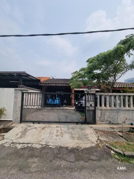 1-storey Terraced House for Sale in Taman Tun Dr Ismail (Kuala Lumpur) - Azrul Azwar Muhamad - Exterior - PropertyGuru.com.my
