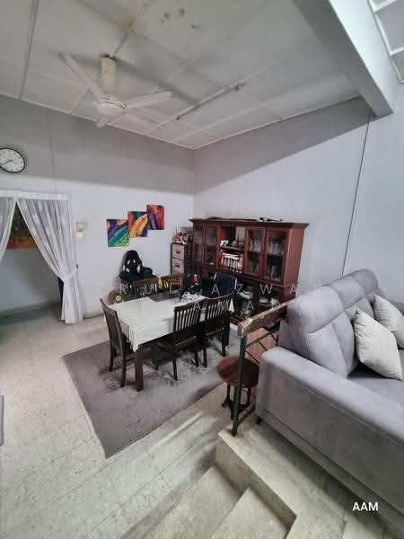 1-storey Terraced House for Sale in Taman Tun Dr Ismail (Kuala Lumpur) - Azrul Azwar Muhamad - Living Room - PropertyGuru.com.my