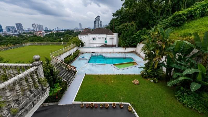 Bungalow House untuk Dijual di Seksyen 16 (Petaling Jaya) - Bernhardt . - Exterior - PropertyGuru.com.my
