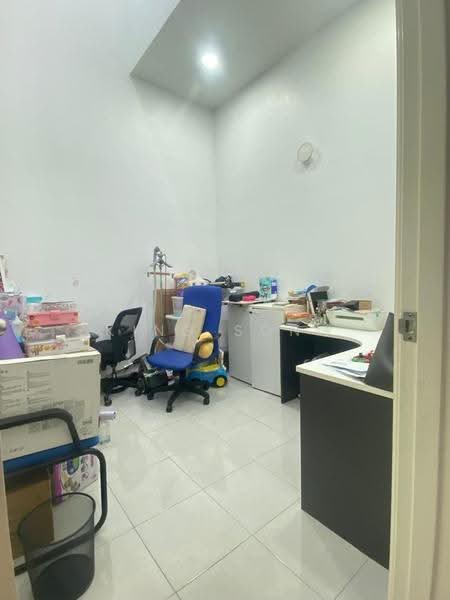 1-storey Terraced House for Sale in Tehel (Bemban) - King Song - PropertyGuru.com.my