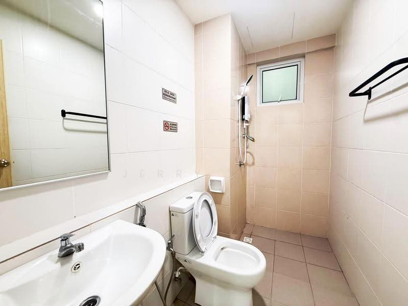 Condominium for Rent at Havana Beach Residences - Jerry Tan - Bathroom - PropertyGuru.com.my
