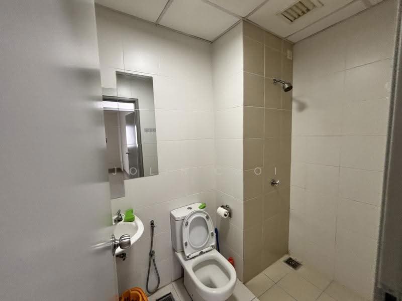 Condominium for Rent at The Wharf Residence - Jolin Choi - Bathroom - PropertyGuru.com.my