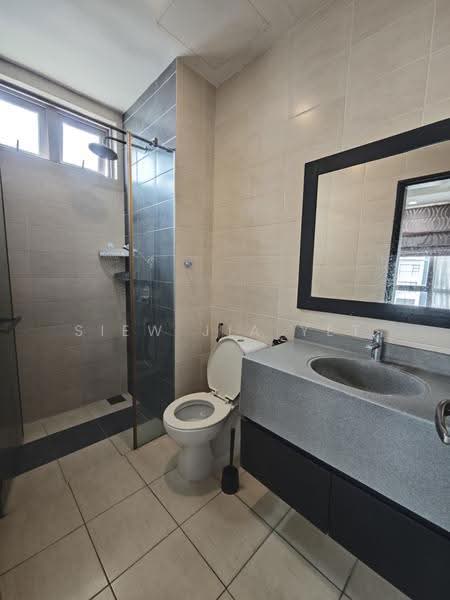 Service Residence for Rent at Shaftsbury Residence - Siew Jia Yet - Bathroom - PropertyGuru.com.my