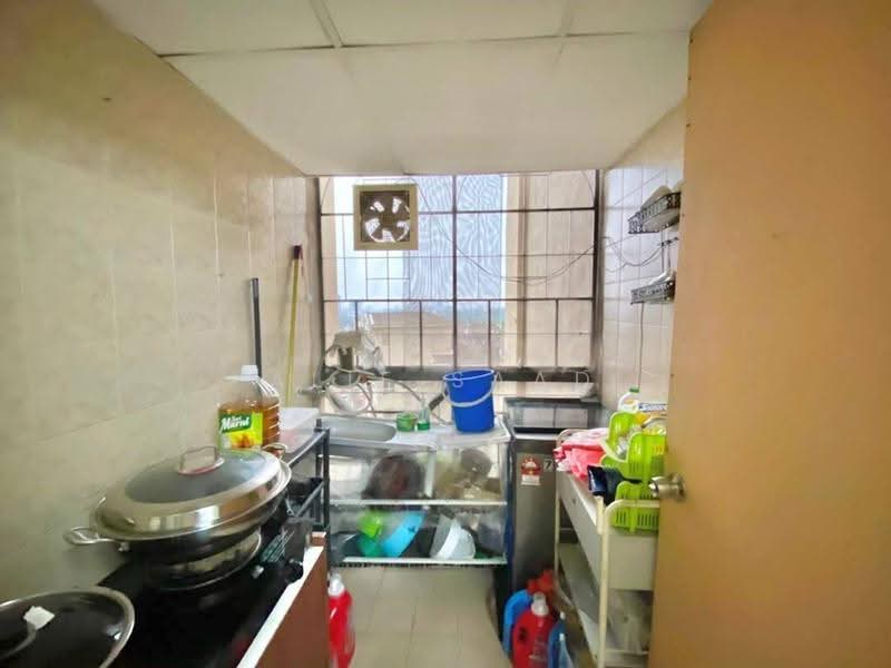 Condominium for Sale at Sri Mahligai Condominium & Townhouse - Alif Saad - Kitchen - PropertyGuru.com.my