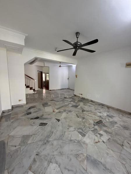 2-storey Terraced House for Sale in Taman Wawasan (Puchong) - Junbin Low - Living Room - PropertyGuru.com.my