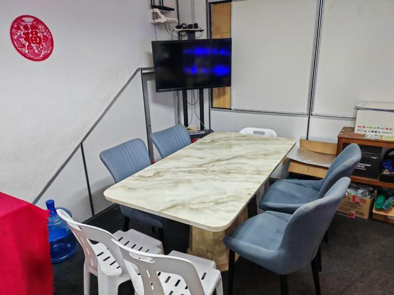 Shop / Office for Rent in Air Hitam (Penang) - LAU . - Dining Room - PropertyGuru.com.my