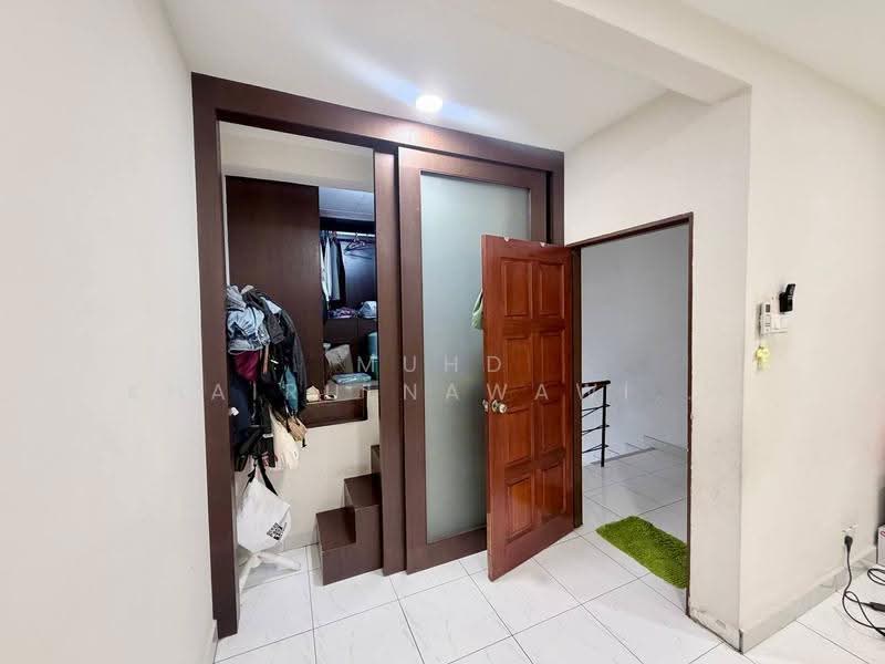 Townhouse for Sale in Shah Alam (Selangor) - Muhd Khairulnawawi Kamaruddin - PropertyGuru.com.my
