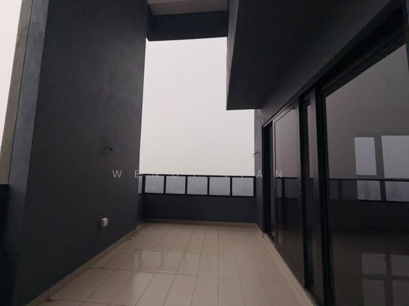Kediaman Servis untuk Disewa di Residensi Estetik 8 (Est8) - Wendy Lian - Balcony - PropertyGuru.com.my