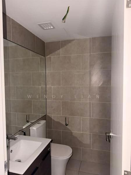 Kediaman Servis untuk Disewa di Residensi Estetik 8 (Est8) - Wendy Lian - Bathroom - PropertyGuru.com.my