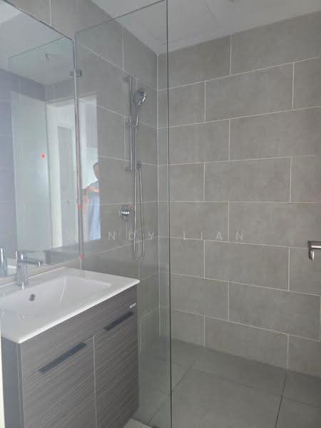 Kediaman Servis untuk Disewa di Residensi Estetik 8 (Est8) - Wendy Lian - Bathroom - PropertyGuru.com.my