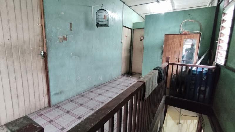 Bungalow House for Sale in Sungai Gelugor (Gelugor) - Hasnizam . - Corridor - PropertyGuru.com.my
