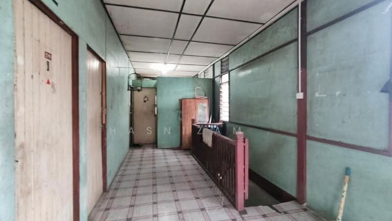 Bungalow House for Sale in Sungai Gelugor (Gelugor) - Hasnizam . - Corridor - PropertyGuru.com.my