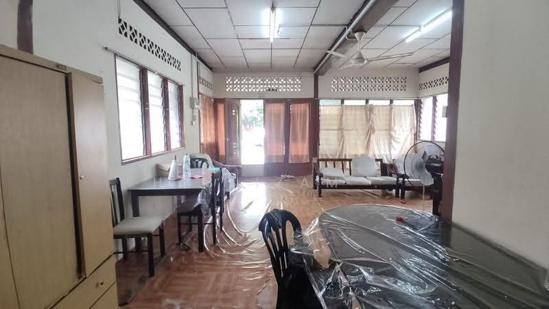 Bungalow House for Sale in Sungai Gelugor (Gelugor) - Hasnizam . - Living Room - PropertyGuru.com.my
