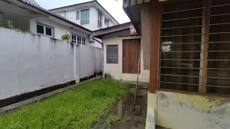 Bungalow House for Sale in Sungai Gelugor (Gelugor) - Hasnizam . - Exterior - PropertyGuru.com.my