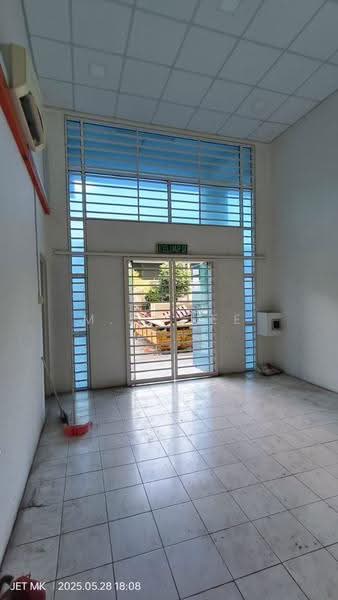 Factory for Rent in Aman Perdana (Kapar) - M.K. Lee - PropertyGuru.com.my