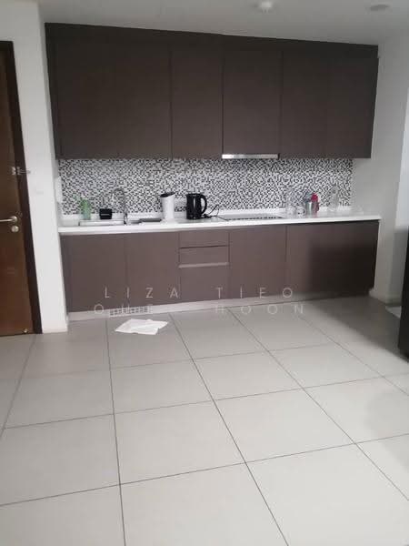 Kediaman Servis untuk Dijual di Seventeen Mall & Residences (Biji Living) - Liza Tieo Quek Hoon - Kitchen - PropertyGuru.com.my