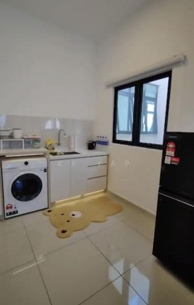 Kediaman Servis untuk Disewa di B11 Parkland Residence - KK Yap - Kitchen - PropertyGuru.com.my