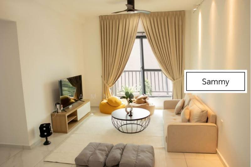 Service Residence for Sale at Sinaran @ Utropolis - Sammy Tiew - Living Room - PropertyGuru.com.my