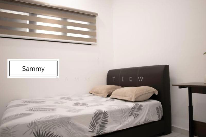 Service Residence for Sale at Sinaran @ Utropolis - Sammy Tiew - Bedroom - PropertyGuru.com.my