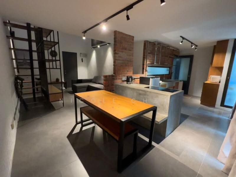 Kediaman Servis untuk Dijual di Empire Damansara - Nicole Chen - Living Room - PropertyGuru.com.my