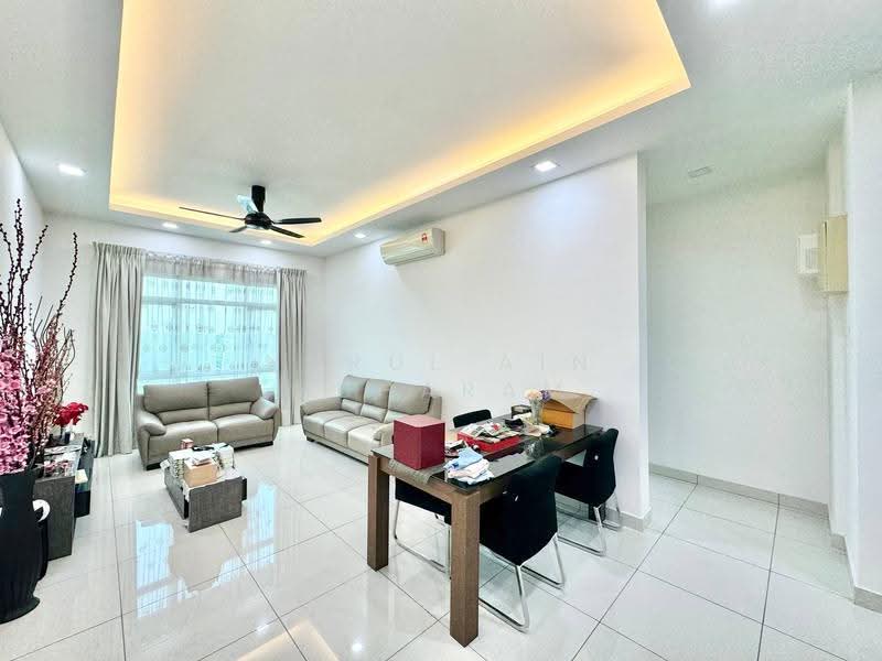 Kondominium untuk Dijual di La Thea Residences - Nurul Ain Muharam - Living Room - PropertyGuru.com.my