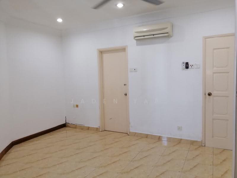 Condominium for Rent at Villa Scott - Jaden Yap - PropertyGuru.com.my