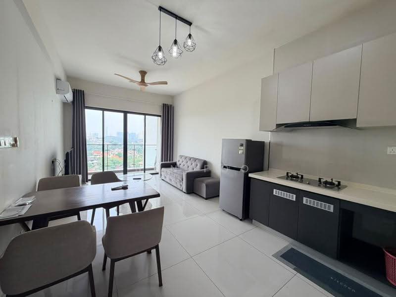Kondominium untuk Dijual di Bay Point @ Country Garden Danga Bay - Ben Foo - Living Room - PropertyGuru.com.my