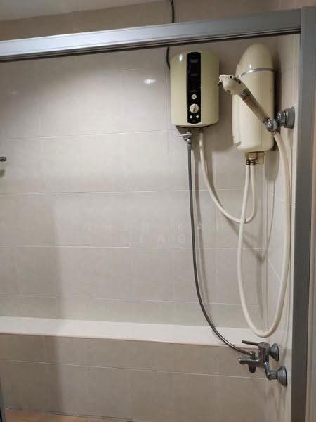 Kondominium untuk Dijual di Fraser Towers - Chen Kah Seng - Bathroom - PropertyGuru.com.my