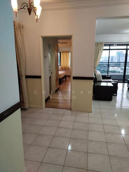 Kondominium untuk Dijual di Fraser Towers - Chen Kah Seng - Living Room - PropertyGuru.com.my