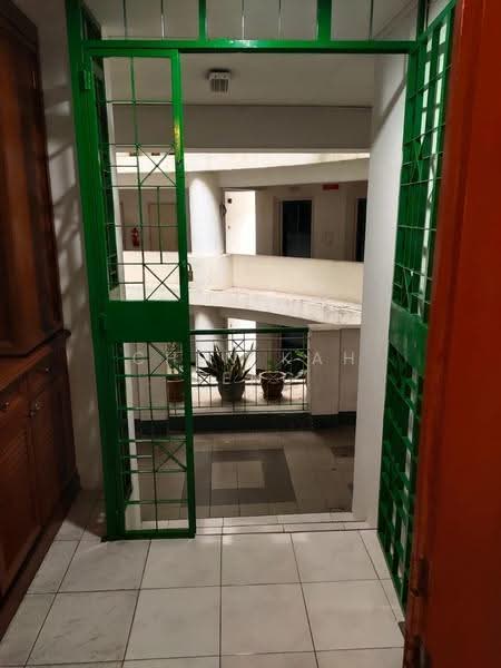 Kondominium untuk Dijual di Fraser Towers - Chen Kah Seng - Corridor - PropertyGuru.com.my