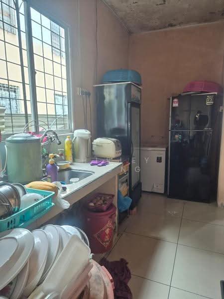 2-storey Terraced House for Sale in Taman Seri Baru (Kota Kinabalu) - Shirley Chong - Dry Kitchen - PropertyGuru.com.my