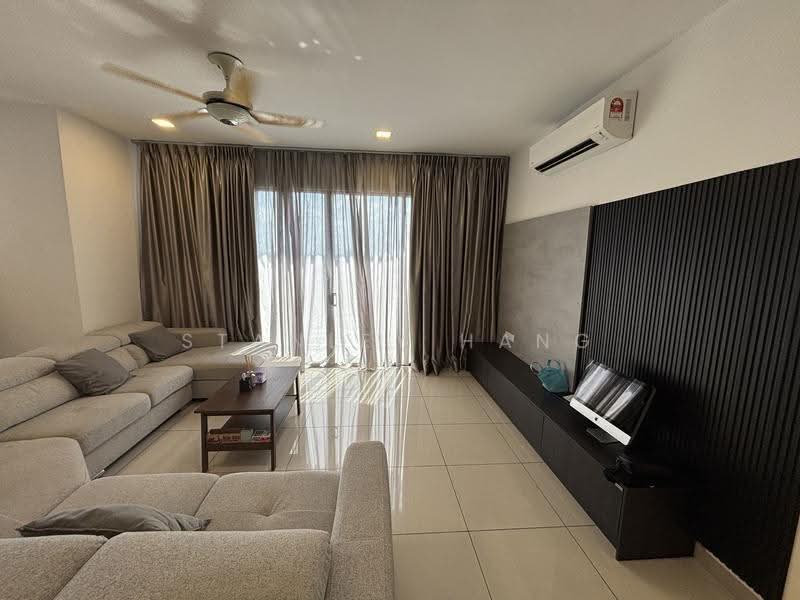 Kediaman Servis untuk Dijual di TRiGON Luxury Residences - Stanley Hang - Living Room - PropertyGuru.com.my