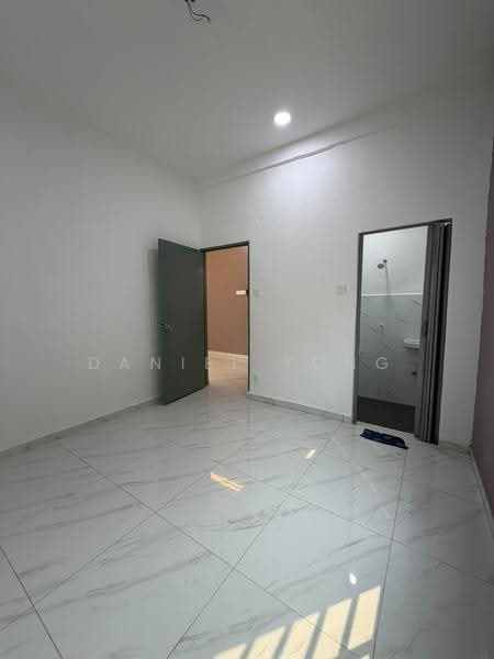 Rumah Teres untuk Dijual di Taman Indah (Tampoi) - Daniel Yong - Interior - PropertyGuru.com.my