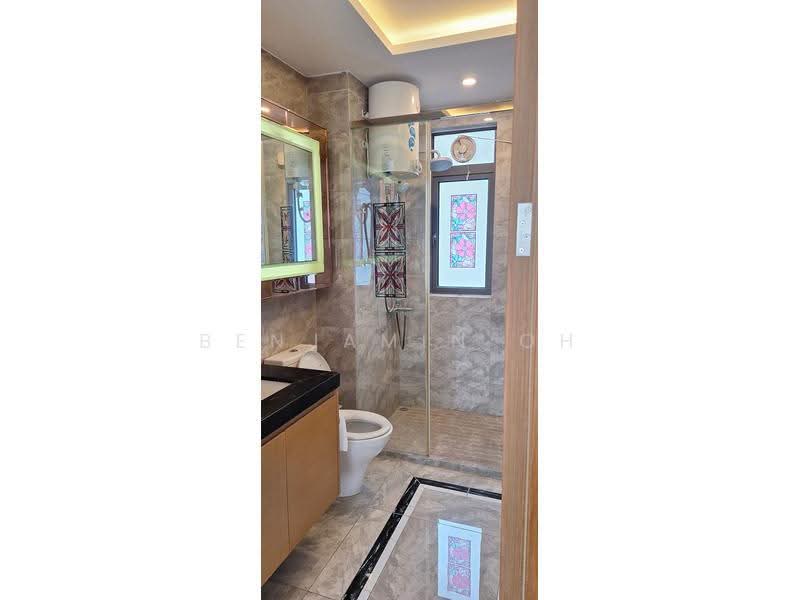 Service Residence for Sale at R&F Princess Cove Phase 1 - Benjamin Oh - Bathroom - PropertyGuru.com.my