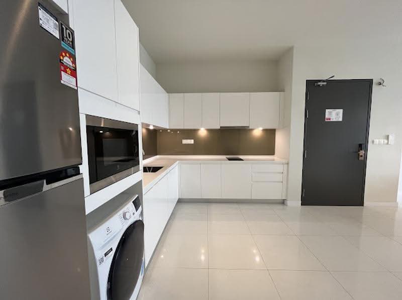Service Residence for Rent at Service Suites @ Pavilion Embassy - Ivan Lim - Kitchen - PropertyGuru.com.my