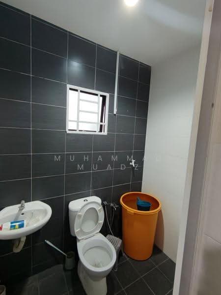 Rumah Teres 2-Tingkat untuk Disewa di Bangsar (Kuala Lumpur) - Muhammad Muadz - Bathroom - PropertyGuru.com.my
