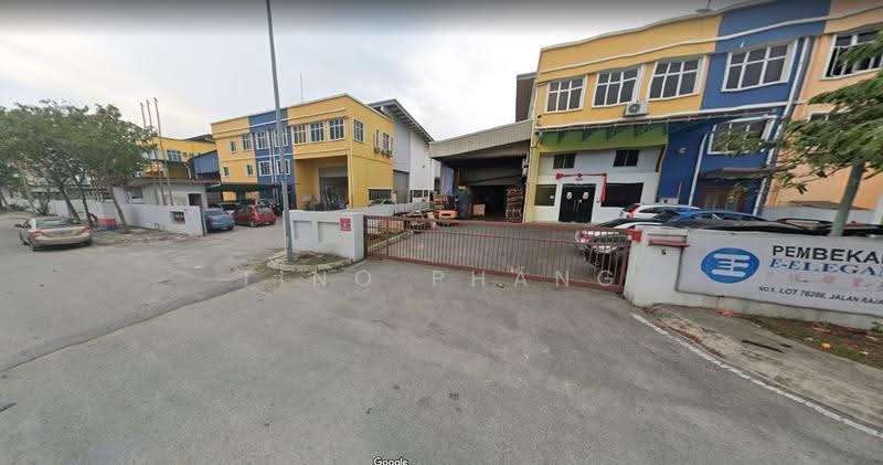 Semi-D Factory for Sale in Bukit Kemuning (Shah Alam) - Tino Phang - Exterior - PropertyGuru.com.my