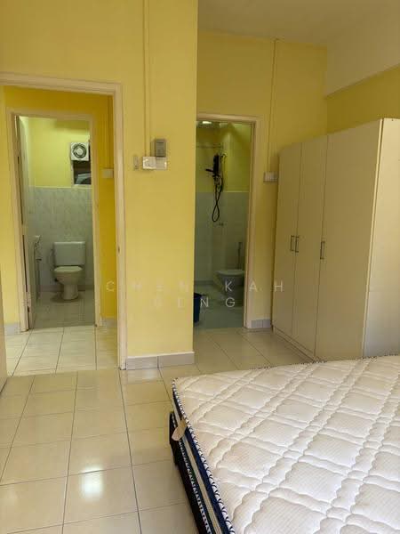 Kondominium untuk Disewa di Bayu Tasik 1 - Chen Kah Seng - Bedroom - PropertyGuru.com.my