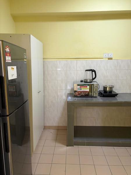 Kondominium untuk Disewa di Bayu Tasik 1 - Chen Kah Seng - Kitchen - PropertyGuru.com.my