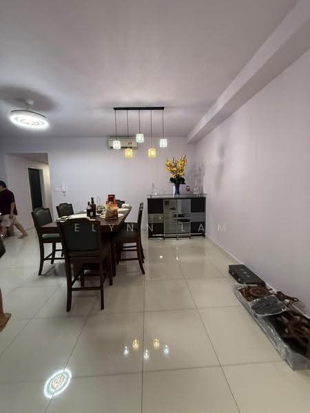 Kondominium untuk Dijual di Teega Residences - Elynn Lam - Dining Room - PropertyGuru.com.my