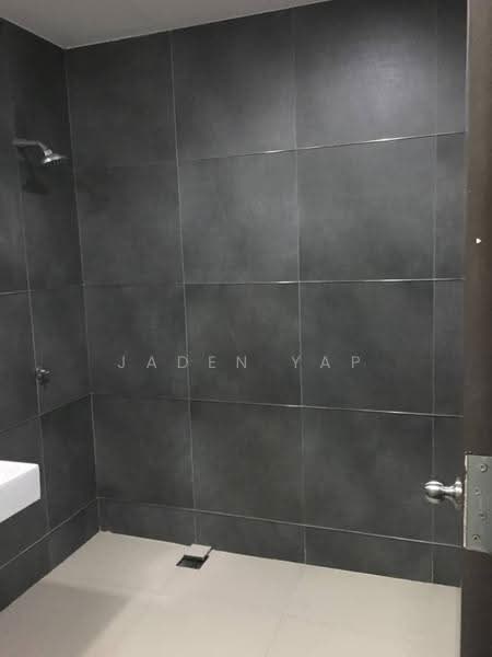 Pejabat untuk Disewa di Bangsar Utama (Bangsar) - Jaden Yap - Bathroom - PropertyGuru.com.my