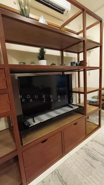 Kediaman Servis untuk Dijual di Timur Bay Seafront Residence - NOURBAIZURA ZAKARIA - Living Room - PropertyGuru.com.my