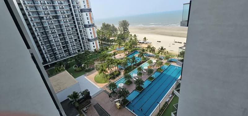 Kediaman Servis untuk Dijual di Timur Bay Seafront Residence - NOURBAIZURA ZAKARIA - Pool - PropertyGuru.com.my